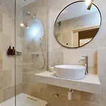 Casa Esempio *